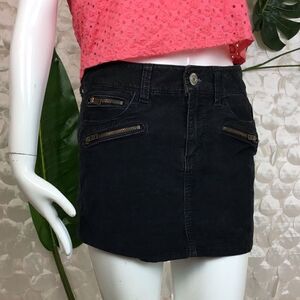 American Eagle  Black/Slate Corduroy Skirt Size 00
